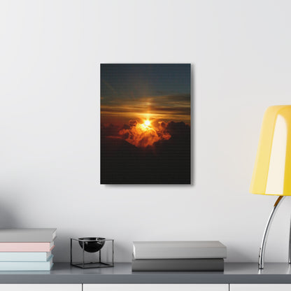 Sunrise on to of a volcano in Maui, Hawaii Canvas Gallery Wraps